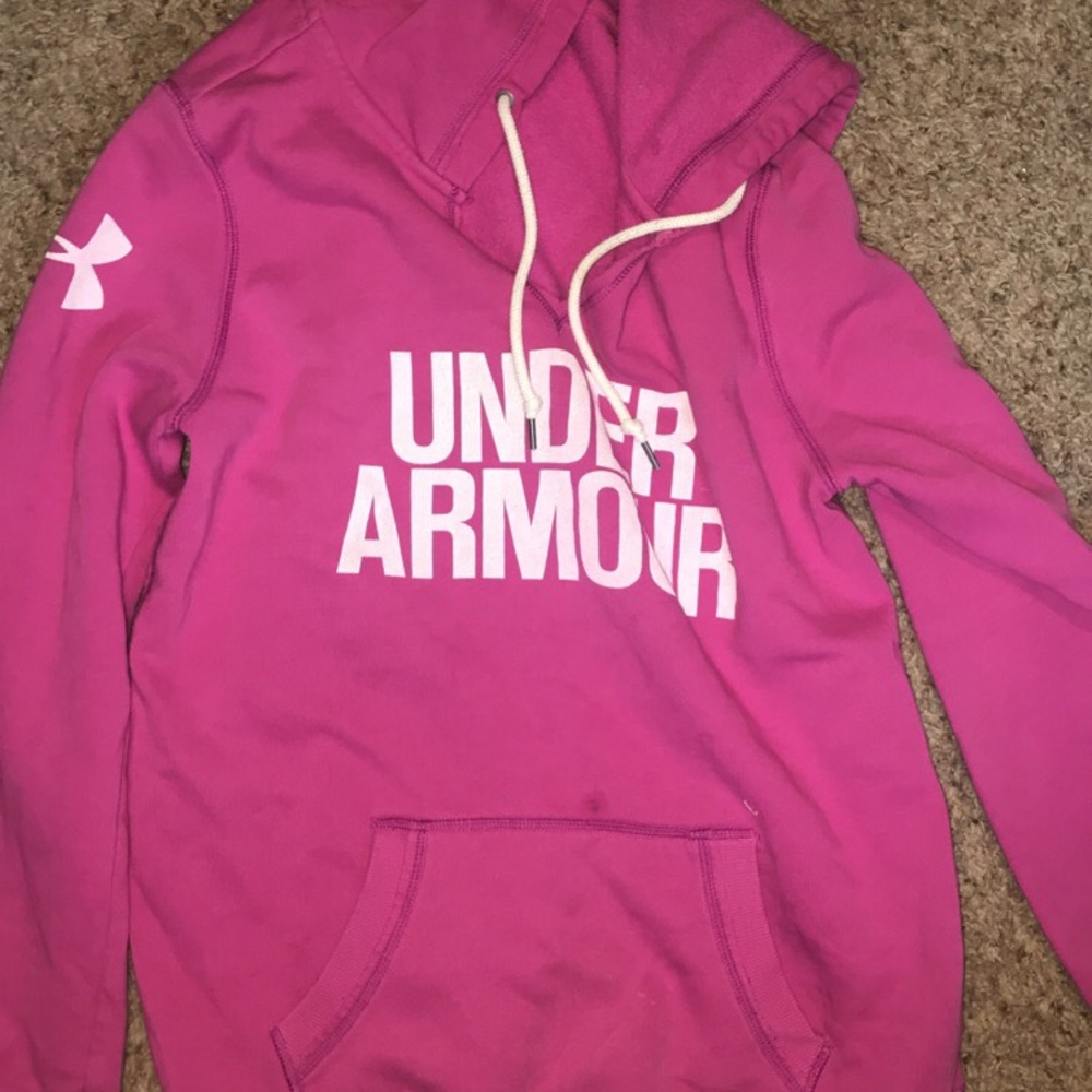 Under Armour sweatshirt